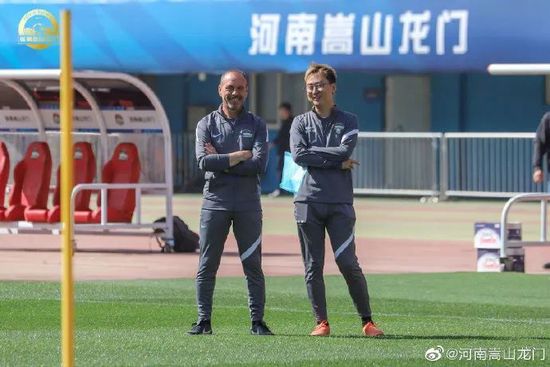剧中其他人... 