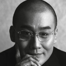 日前，日本爵士乐女歌手小野丽莎专程来京为本片录 《大野狼》被冠“泡妞神作” 治愈系台词获称赞 2013-04-30 4月28日，由柯震东主演的“告白系”爱情电影《大野狼和小绵羊的爱情》在全国上映，给大银幕吹来了久违的“清新之风”，众多“小清新控”在过足瘾的同时还将该片封为“泡妞神作”，而影片的经典台词和浪漫的情节 有哆啦A梦才算儿童节 金银岛冒险大雄蜕变男子汉 2018-05-31 近日，即将在六一儿童节上映的动画电影《哆啦A梦：大雄的金银岛》发布了全新海报及剧照，大雄等人整齐变身见习水手，跟随哆啦A梦船长扬帆海上，向着全新远方发起夏日大冒险。